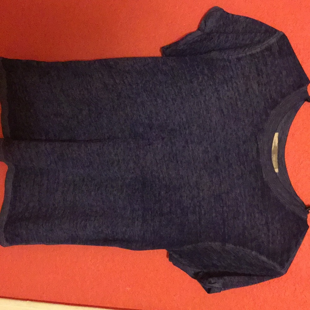 forever 21 navy blue t shirt